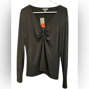 Bold Elements Women’s NWT Top Size XL Black Barbell Trim Long Sleeves